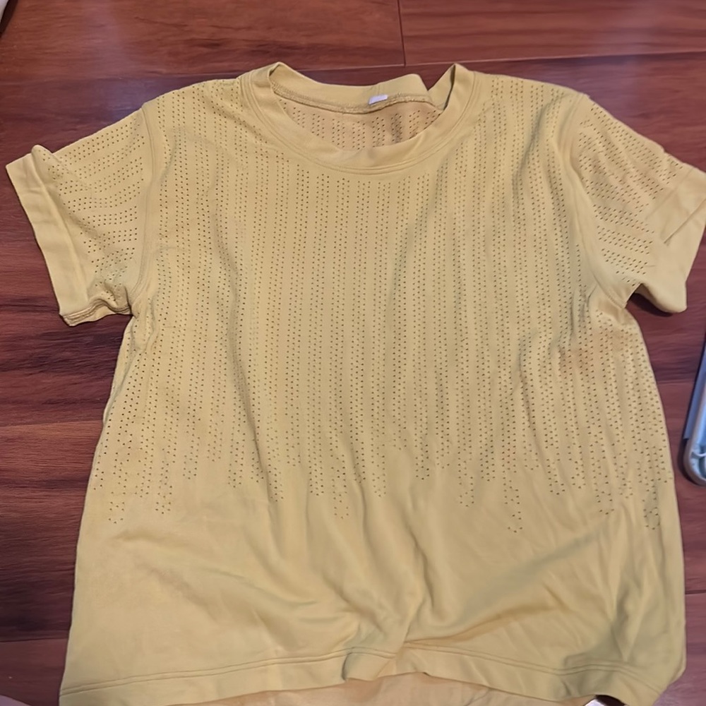 lululemon top